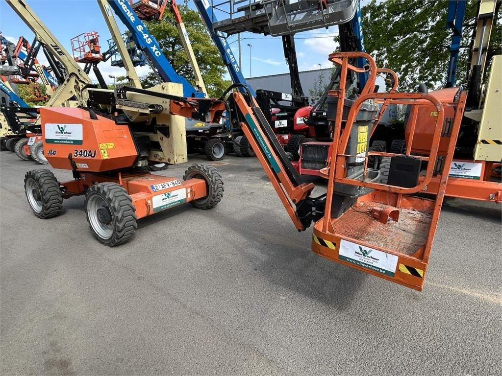 JLG 340AJ (4972) - 铰接臂:图3 JLG 340AJ (4972) - 铰接臂:图3