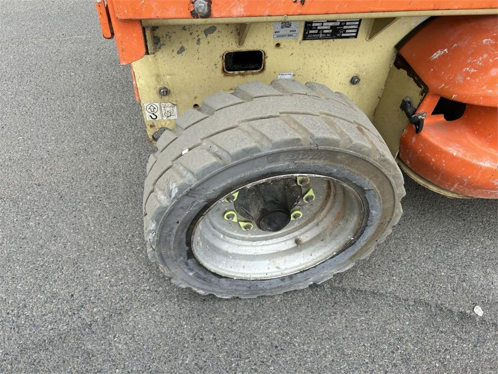 剪式升降机 JLG 4069 LE (3524)：图13