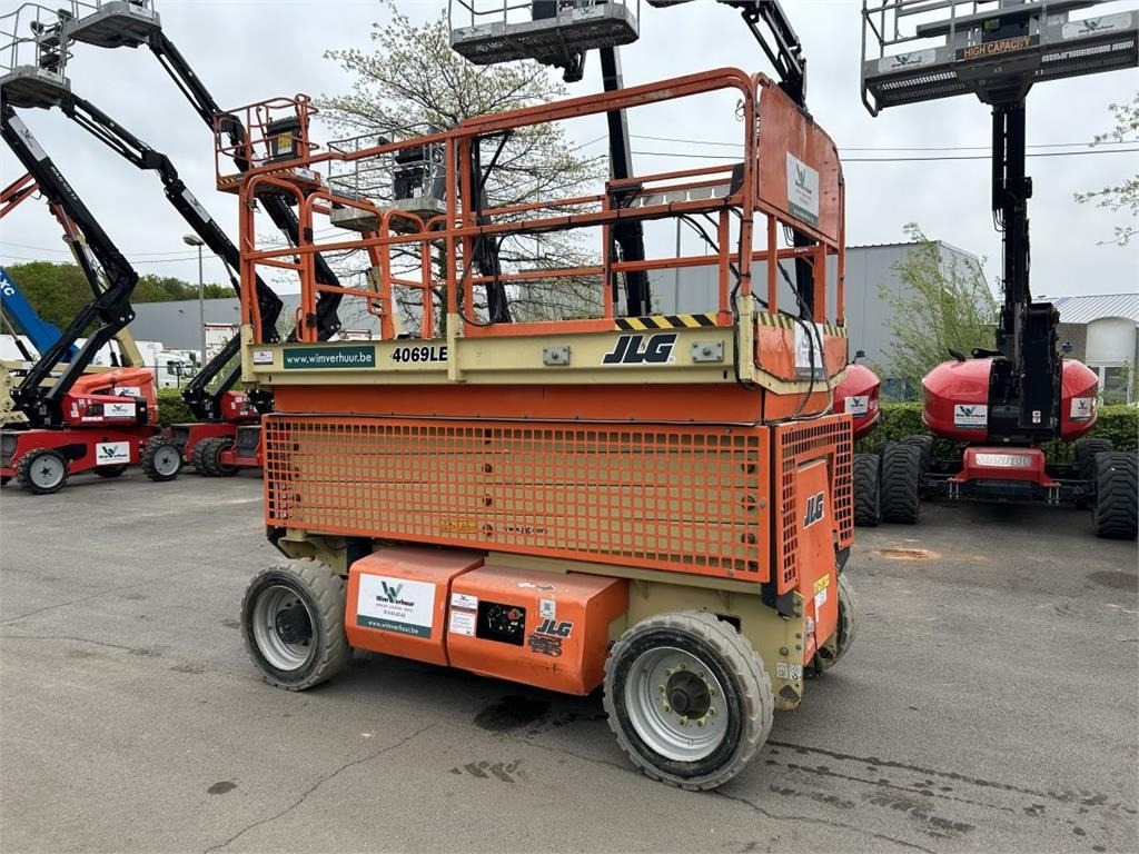 JLG 4069 LE (3614) - 剪式升降机:图3 JLG 4069 LE (3614) - 剪式升降机:图3