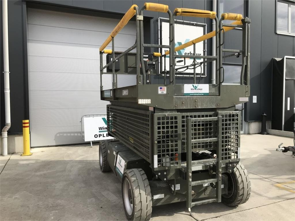 JLG M3369 (4331) - 剪式升降机:图1 JLG M3369 (4331) - 剪式升降机:图1