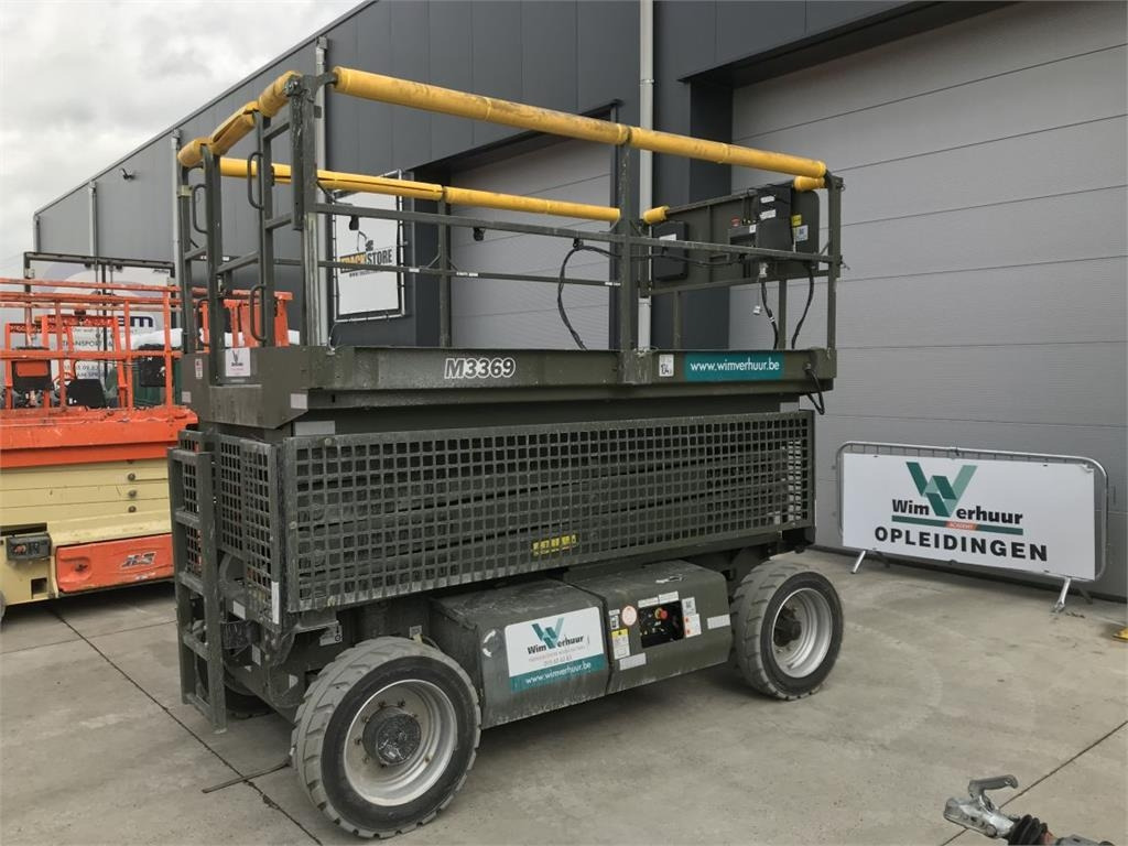 JLG M3369 (4331) - 剪式升降机:图5 JLG M3369 (4331) - 剪式升降机:图5
