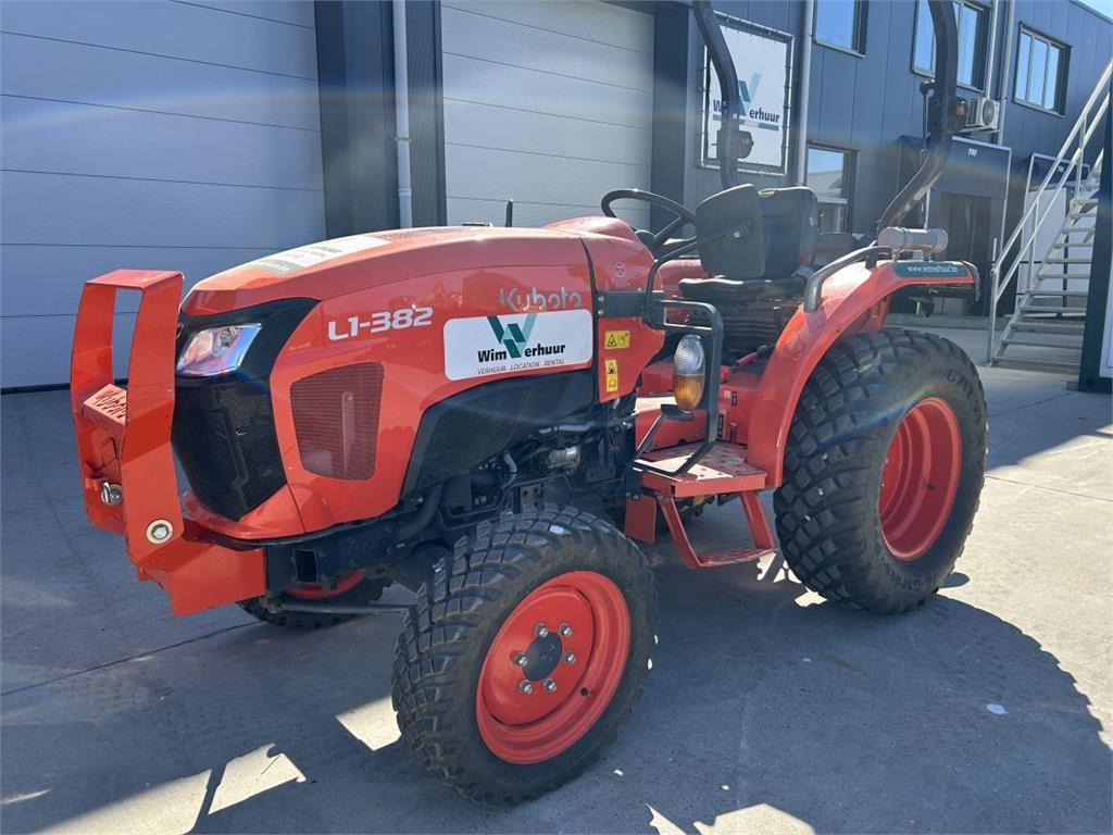 Kubota L1-382 (5283) - 市政牵引车:图2 Kubota L1-382 (5283) - 市政牵引车:图2