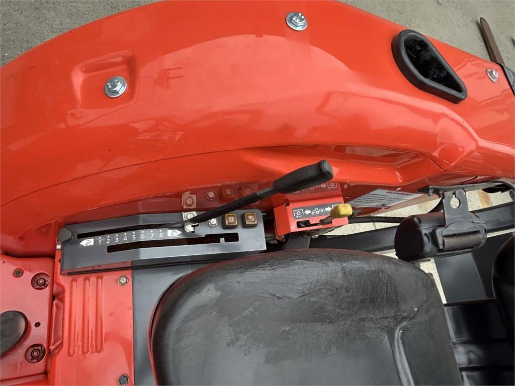 市政牵引车 Kubota L1-382 (7325):图14 市政牵引车 Kubota L1-382 (7325):图14