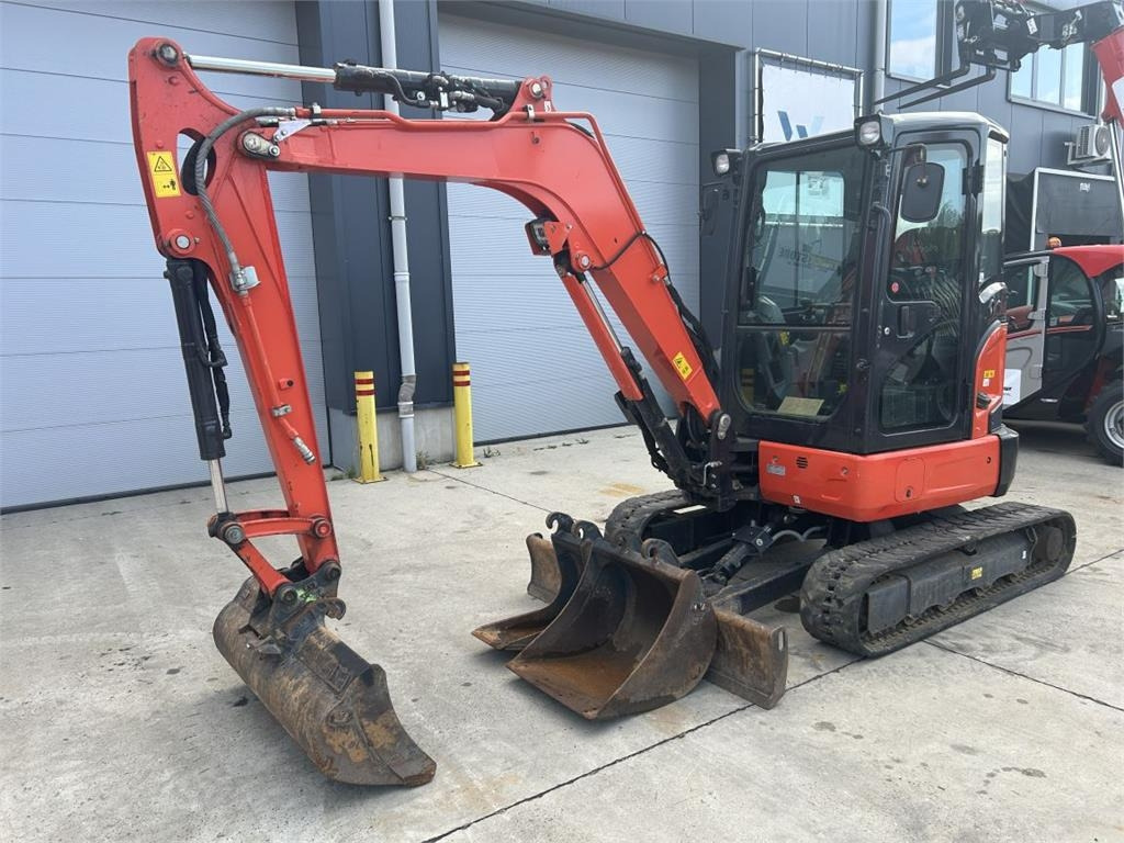 Kubota U36-4 (7398)  - 小型挖掘机:图2 Kubota U36-4 (7398)  - 小型挖掘机:图2