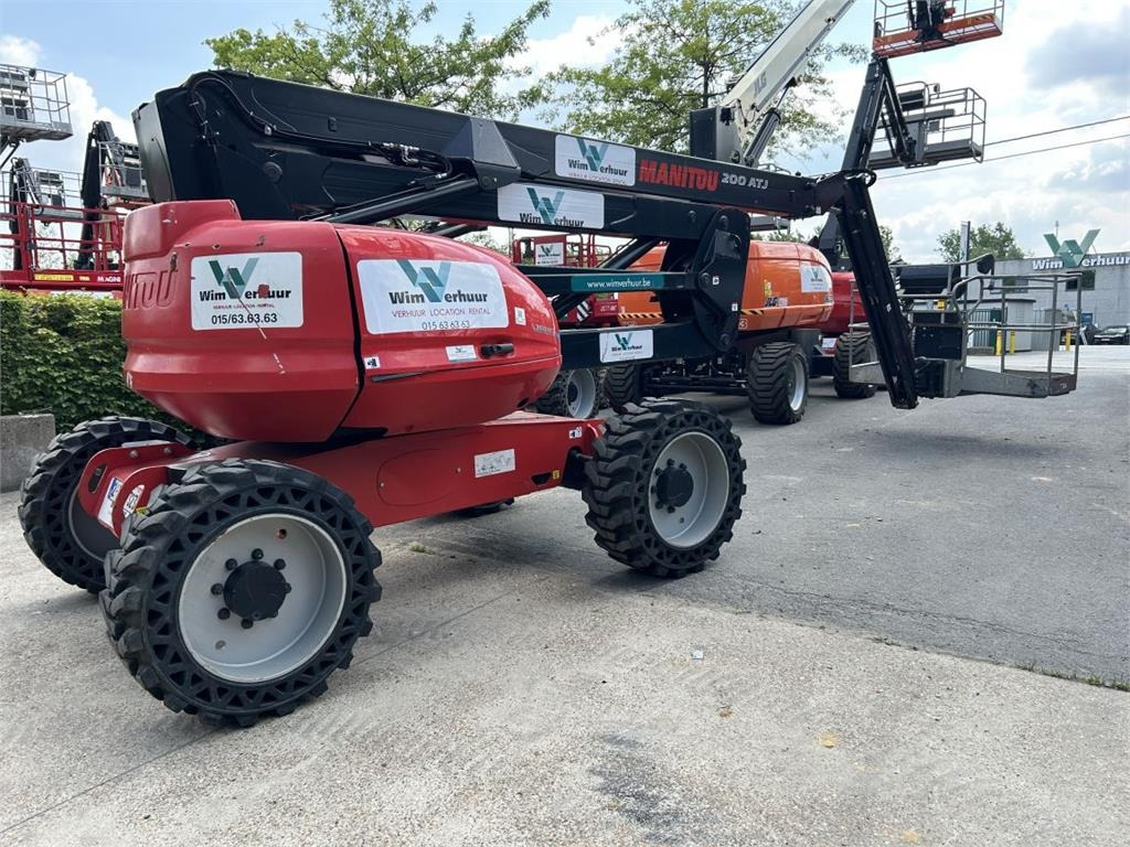 Manitou 200 ATJ RC ST5 (5612) - 铰接臂:图1 Manitou 200 ATJ RC ST5 (5612) - 铰接臂:图1