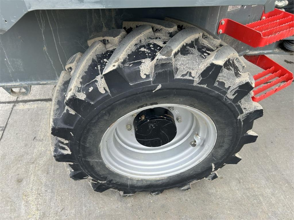 Wacker Neuson DW60 (6665) - 铰接式自卸车:图5 Wacker Neuson DW60 (6665) - 铰接式自卸车:图5