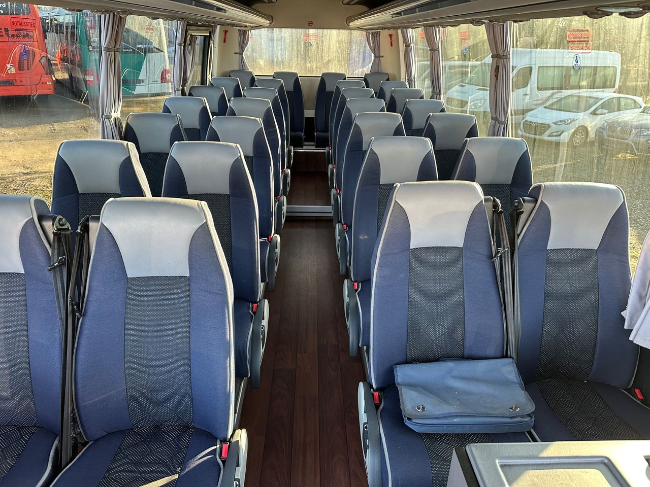 Iveco Maximo 70c18 (TOP*7.5t) Rosero/ Rapido - 小型巴士, 小型客车:图5 Iveco Maximo 70c18 (TOP*7.5t) Rosero/ Rapido - 小型巴士, 小型客车:图5