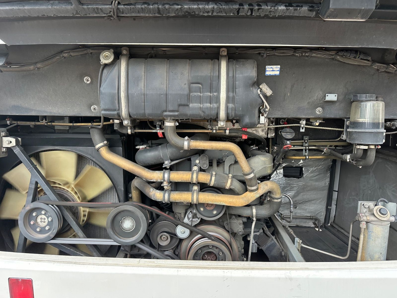Mercedes-Benz O560 Intouro (EEV*Schalt) - 郊区巴士:图3 Mercedes-Benz O560 Intouro (EEV*Schalt) - 郊区巴士:图3