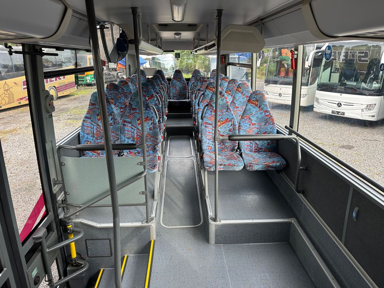 郊区巴士 Mercedes-Benz O560 Intouro (EEV*Schalt)：图19