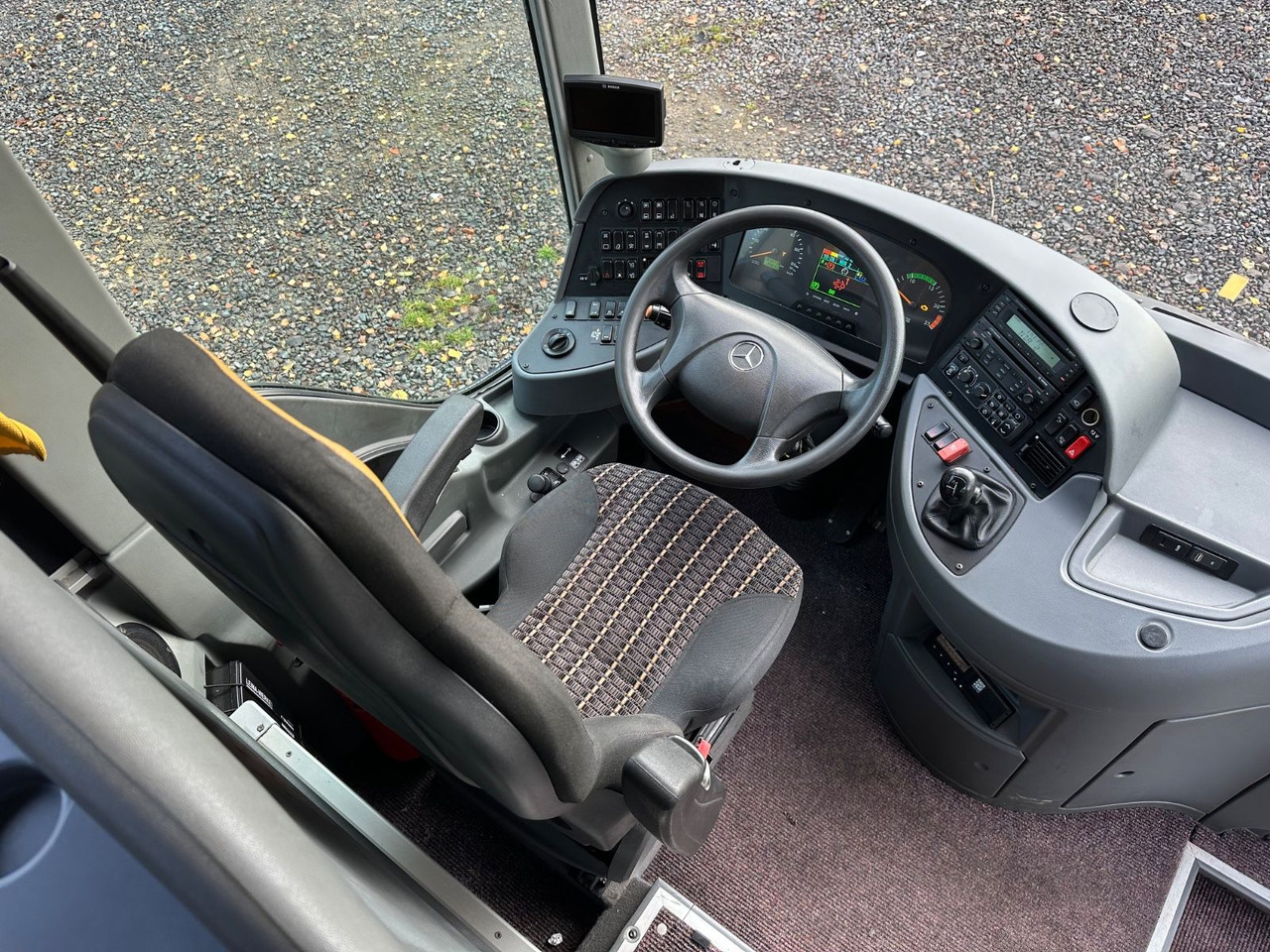 Mercedes-Benz Tourismo O350 17 RHD-L (59Sitze*DE*TOP) - 长途客车:图5 Mercedes-Benz Tourismo O350 17 RHD-L (59Sitze*DE*TOP) - 长途客车:图5