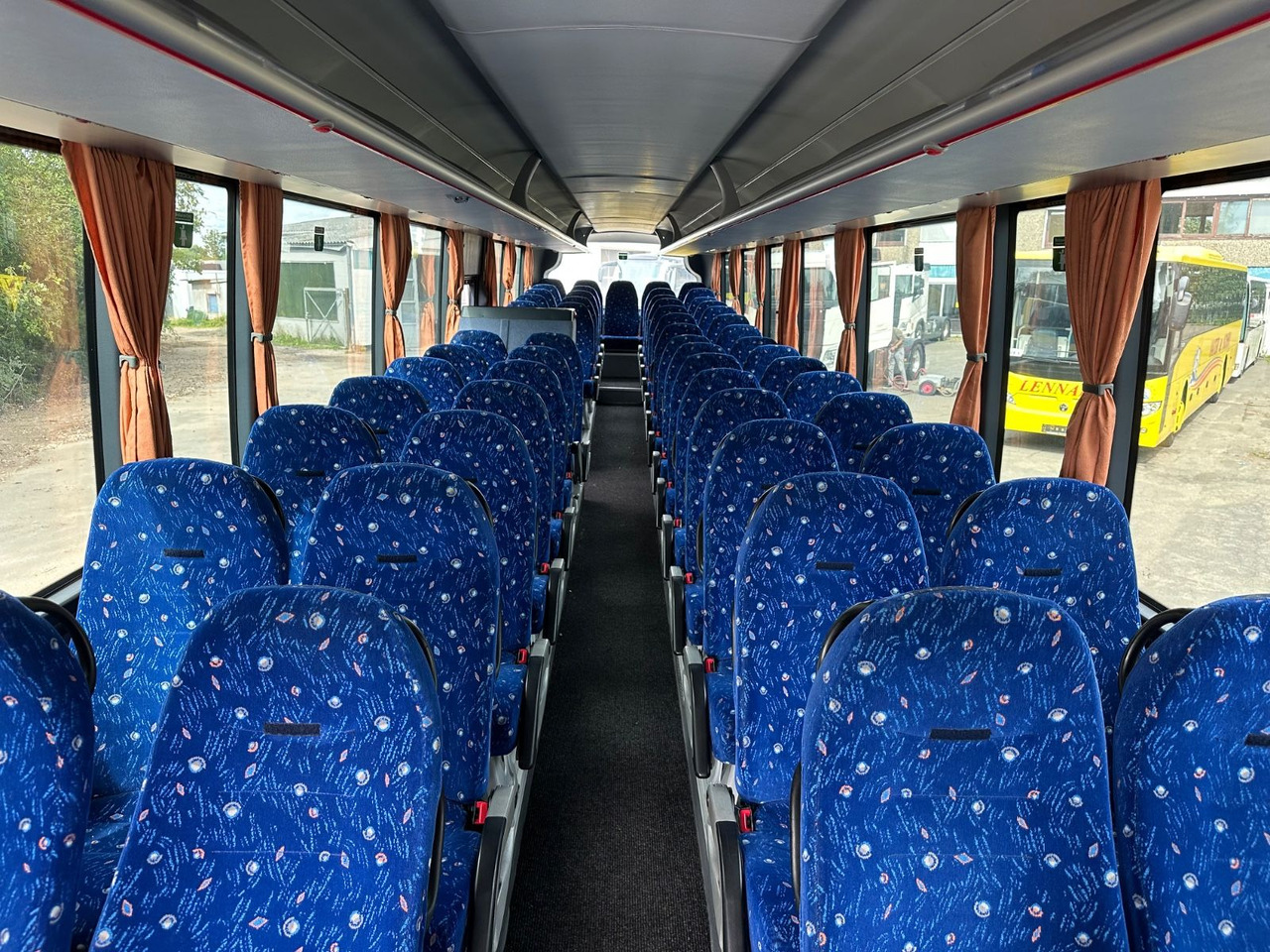 长途客车 Neoplan P25 Trendliner 3516ÜC Klimaanlage*WC*57 Sitze Neoplan P25 Trendliner 3516ÜC Klimaanlage*WC*57 Sitze:图16 长途客车 Neoplan P25 Trendliner 3516ÜC Klimaanlage*WC*57 Sitze Neoplan P25 Trendliner 3516ÜC Klimaanlage*WC*57 Sitze:图16