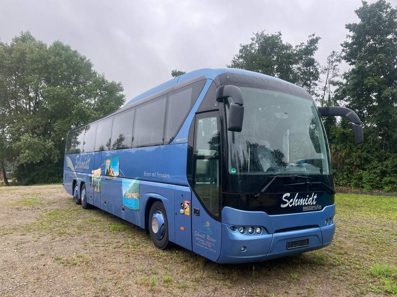 Neoplan Tourliner L P22 (59 Sitze*Schalt*TOP*DE) - 长途客车:图5 Neoplan Tourliner L P22 (59 Sitze*Schalt*TOP*DE) - 长途客车:图5