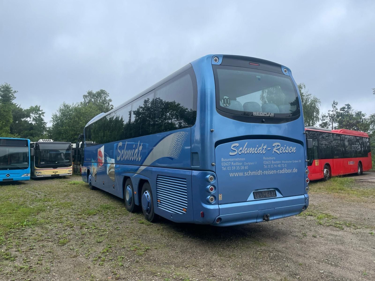 Neoplan Tourliner L P22 (59 Sitze*Schalt*TOP*DE) - 长途客车:图2 Neoplan Tourliner L P22 (59 Sitze*Schalt*TOP*DE) - 长途客车:图2