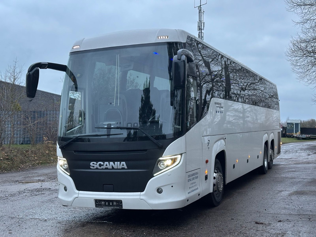 Scania Touring HD Higer 6X2 (86 tKm*59 Sitze) - 长途客车:图1 Scania Touring HD Higer 6X2 (86 tKm*59 Sitze) - 长途客车:图1