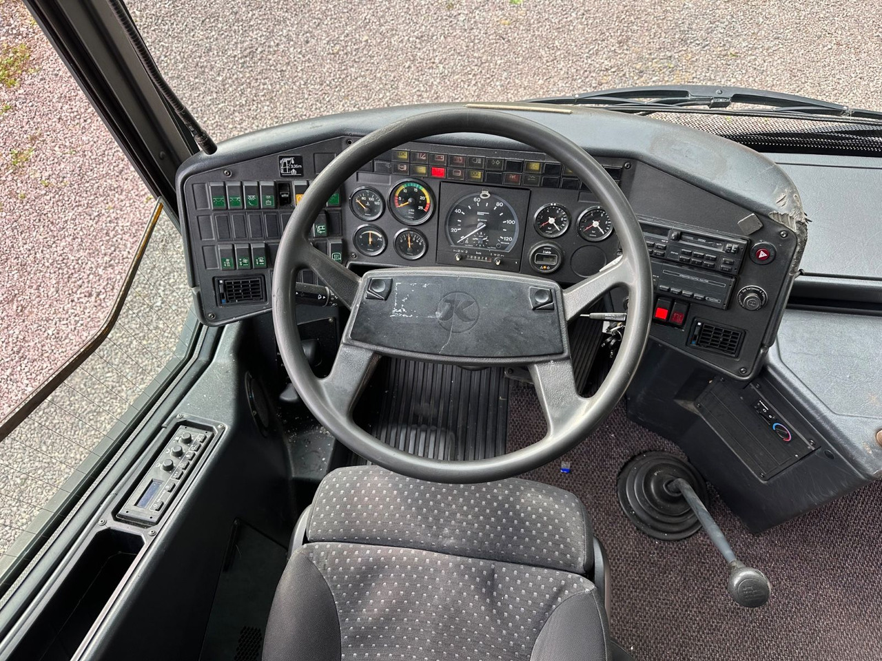 郊区巴士 Setra S 315 UL (56 Sitze*Klima*Schalt*TOP):图14 郊区巴士 Setra S 315 UL (56 Sitze*Klima*Schalt*TOP):图14