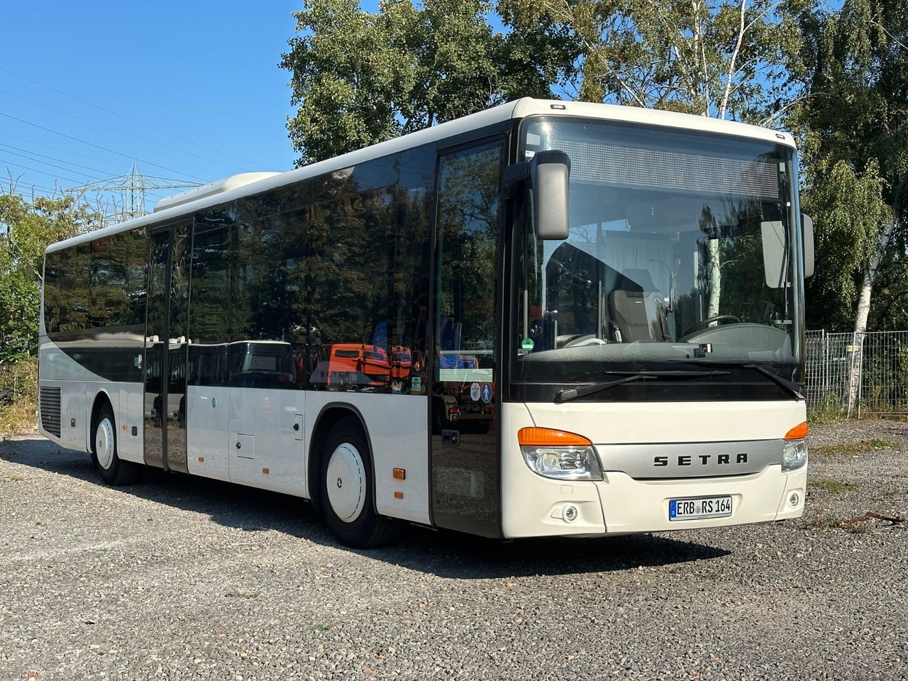 Setra S 415 LE Business (374 tKm*TOP) - 城市巴士:图1 Setra S 415 LE Business (374 tKm*TOP) - 城市巴士:图1