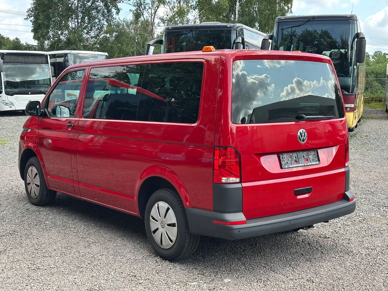 Volkswagen T6 Kombi (PDC Hi*ACC*StandHz*9 Sitzer*AC) - 小型客车:图3 Volkswagen T6 Kombi (PDC Hi*ACC*StandHz*9 Sitzer*AC) - 小型客车:图3