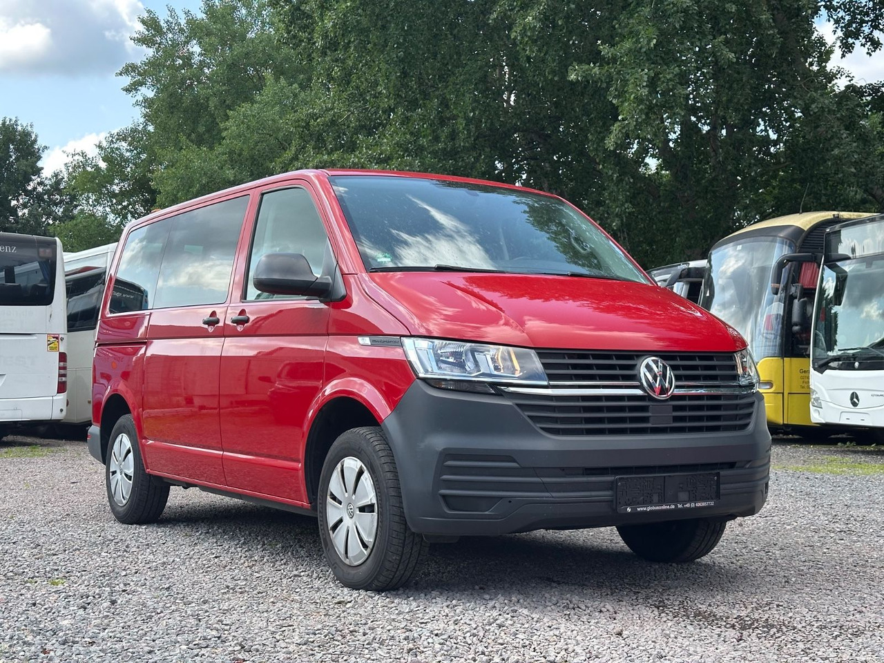 Volkswagen T6 Kombi (PDC Hi*ACC*StandHz*9 Sitzer*AC) - 小型客车:图1 Volkswagen T6 Kombi (PDC Hi*ACC*StandHz*9 Sitzer*AC) - 小型客车:图1